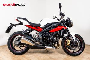 TRIUMPH STREET TRIPLE 675 - 2015