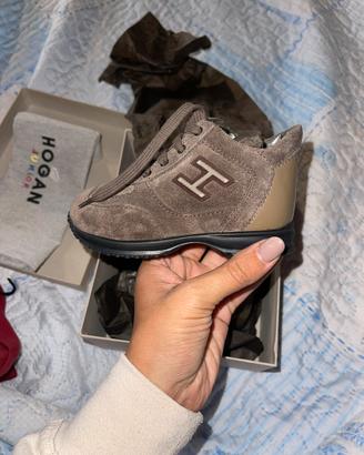 Scarpe bimbo