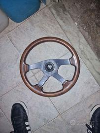 Volante MOMO Originale Legno 15” Mercedes W124 W20