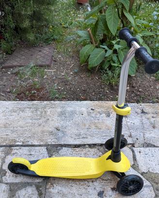 Monopattino 3 ruote