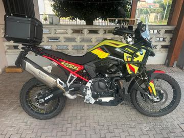 BMW F900 GS