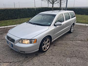 volvo v70 S 163cv gancio traino permute 