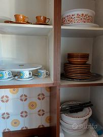 Tazzine x caffè  più tanti piatti