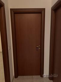Sei Porte da interno in Legno Massello nuovissime