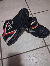 scarpe calcetto umbro 