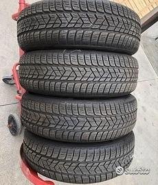 4 gomme invernali 245 45 19 Pirelli