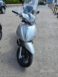 Beverly 300S IE ABS/ASR 2017