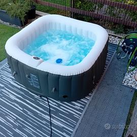 Piscina idromassaggio gonfiabile  Arebos