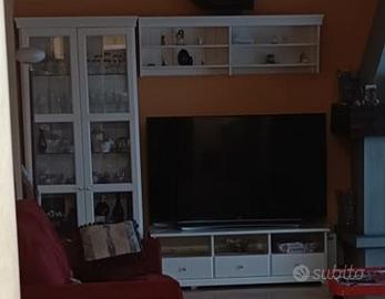 credenza da sala, per TV ,vetrina  ikea