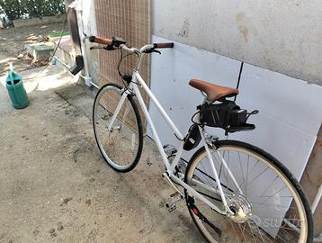 Bici PEDALATA ASSISTITA