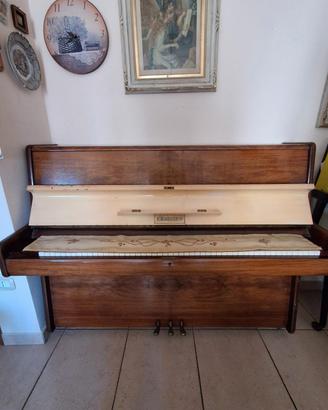 piano