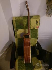 chitarra takamine  