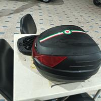 bauletto con staffa e 2 chiavi marca givi