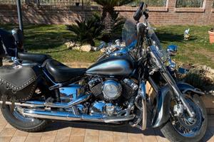 MOTO YAMAHA DRAGSTAR 650