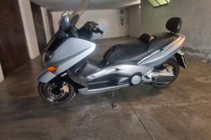 tmax 500 2001