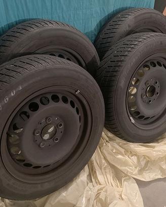 4 gomme invernali con cerchi in ferro