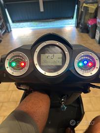 Scooter phanton F12R