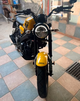 YAMAHA 125 2021  8000KM  SCARICO ARROW COME  NUOVA