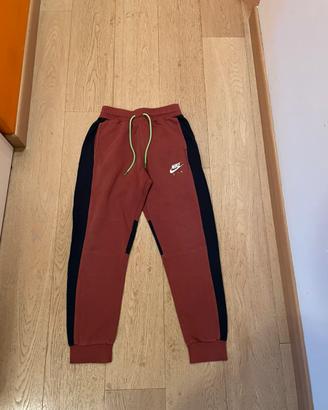 pantaloni nike rossi