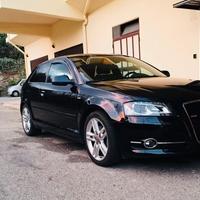AUDI A3 S-line 8P 1.6 TDI 105 CV FULL OPTIONAL