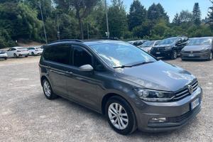 Volkswagen Touran 1.6 TDI Executive BlueMotion Tec