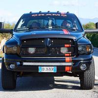 Dodge ram 1500 v8