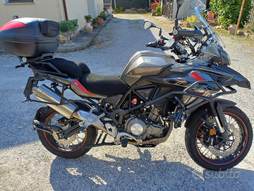 Benelli TRK 502X