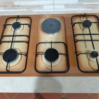 piano cottura 6 fuochi tra cui uno elettrico
