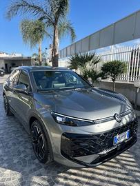 Volkswagen T-Roc 1.5 eTSI ACT 150 CV DSG R-Line