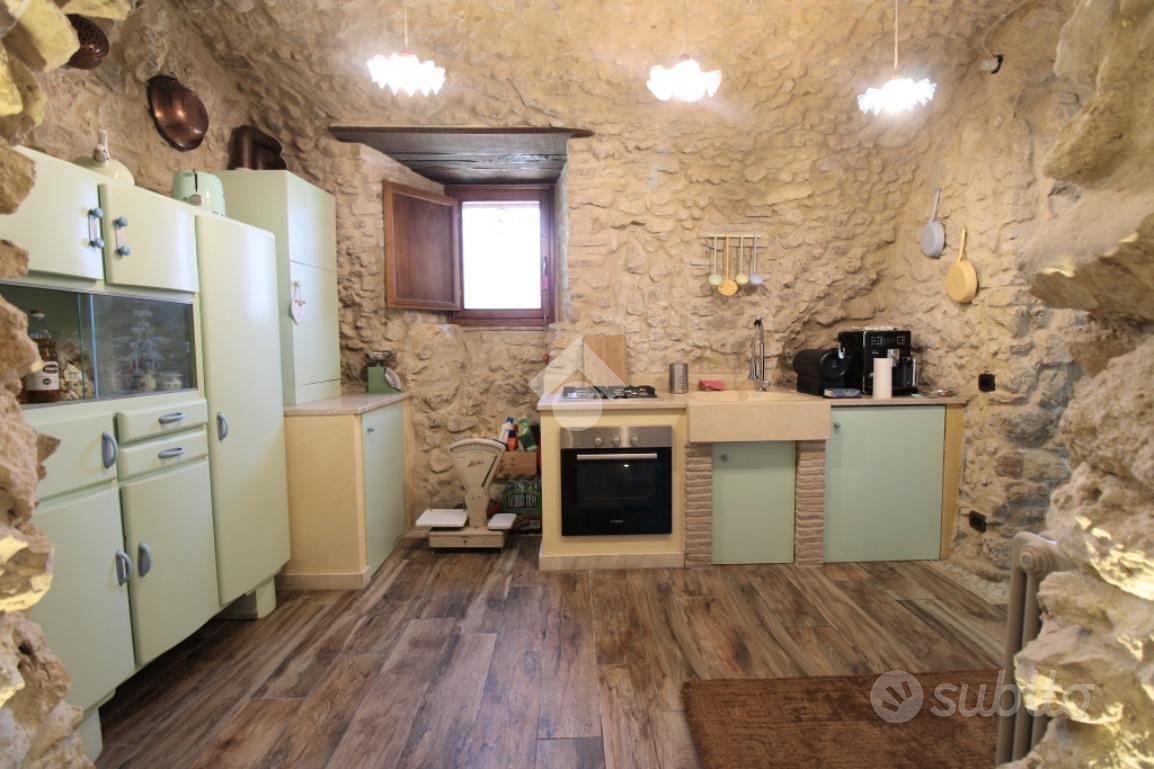 Appartamento – Poggio Catino, Catino - Vista 4