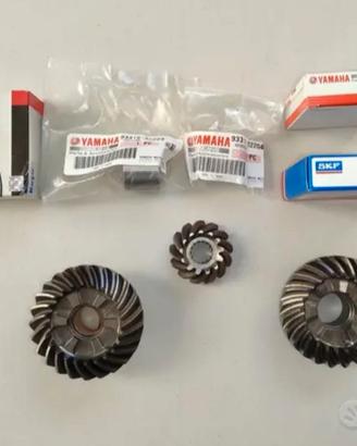 Tutti i ricambi per piede F80/F100 Yamaha