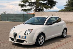Alfa Romeo mito per neopatentati GPL
