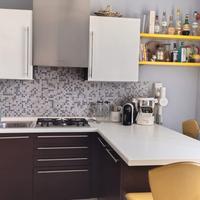 Cucina moderna con penisola 