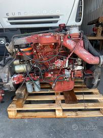 Motore iveco eurocargo sei cilindri prima serie