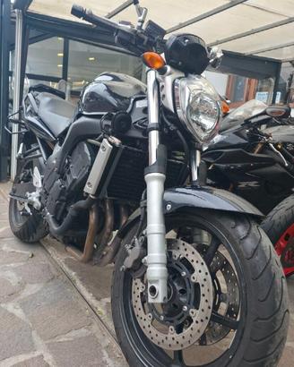 Yamaha FZ6 TUA A 45€ AL MESE PER 2 ANNI POI SCEGLI