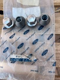 Dado bullone ruota ford fiesta