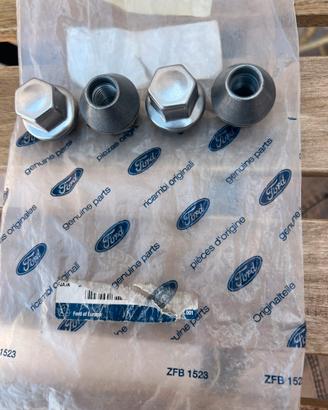 Dado bullone ruota ford fiesta