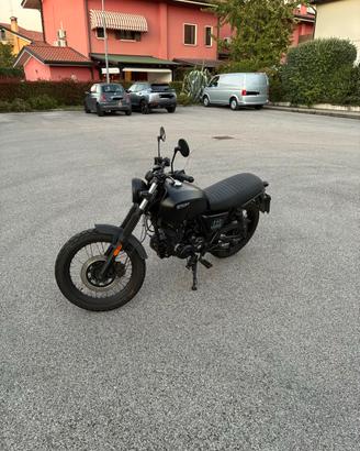 Brixton cromwell 125 cc