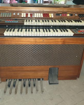Organo FARFISA PARTNER 15