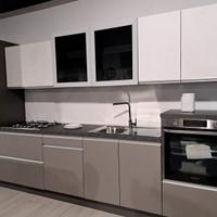 OUTLET CUCINA IN PROMO PRONTA CONSEGNA