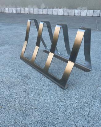Barbecue - supporto per cottura verticale carne
