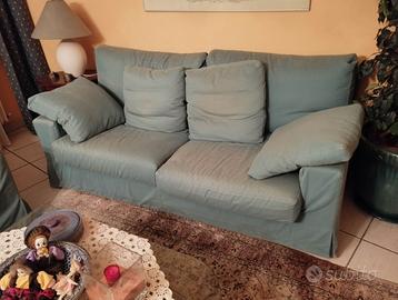 Set divano 3 posti e una poltrona