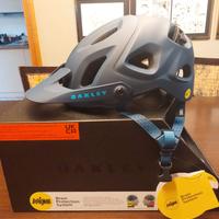 Casco nuovo  Bici  OAKLEY DRT5  n. 52-56