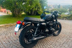 Triumph Bonneville T100 Black - V&H - Revisionata