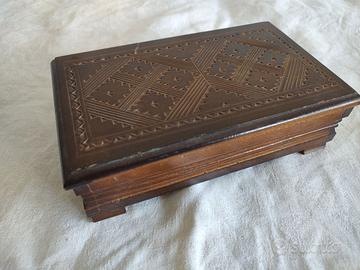 Scatola di sigarette in legno, Portasigarette vin