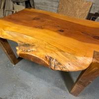 Tavolo rustico