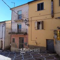 Casa indipendente in via San Pietro