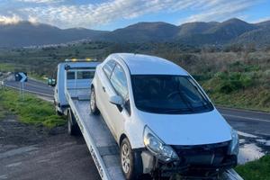 Kia Rio incidentata 2013