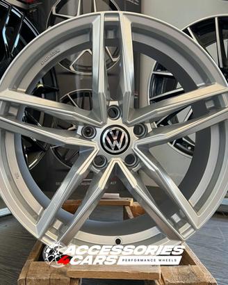 Cerchi in lega dedicati VW da 17 e 18 per Golf
