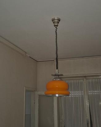 Lampada a sospensione vintage  anni '70 saliscendi